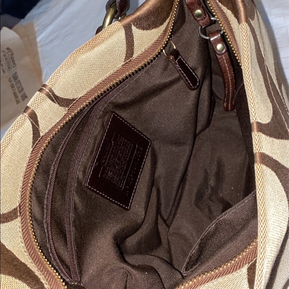 Authentic coach bag (Used) - Picture 4 of 6